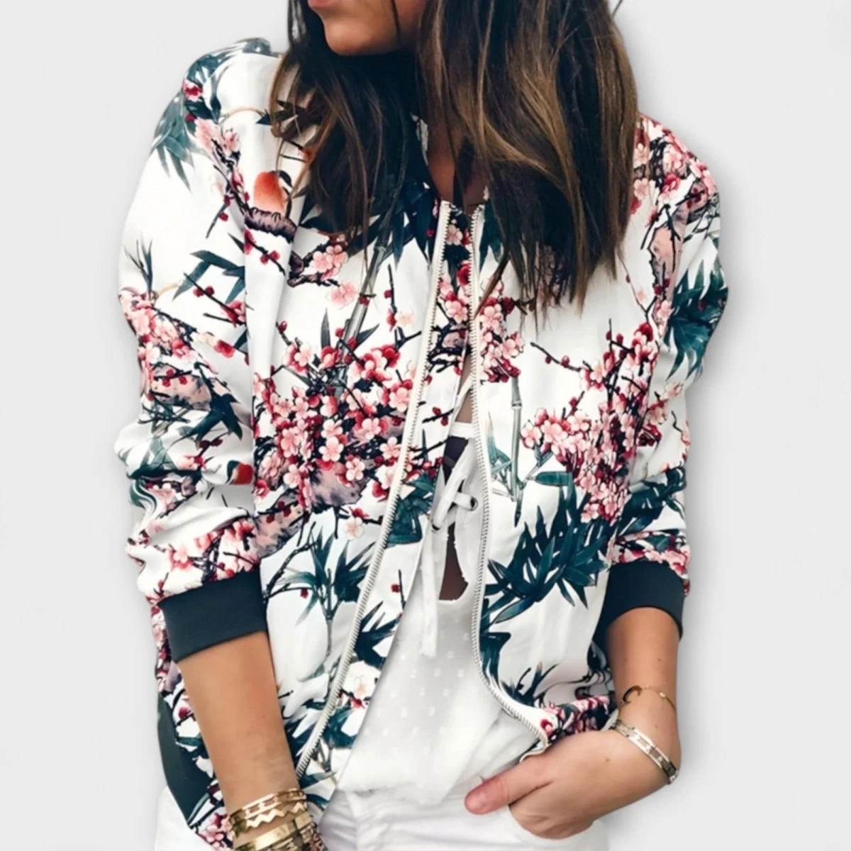 Andreia - Casaco bomber elegante com padrão floral - Image 2